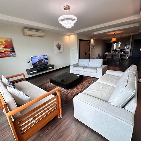 Aa Residen Luxury Condo Homestay 18Mins Walk Tanjung Aru Beach & Golf Course, Not Beach Side Resort Κότα Κιναμπαλού Εξωτερικό φωτογραφία