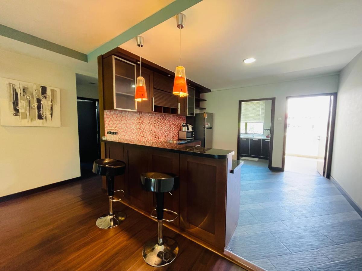 Aa Residen Luxury Condo Homestay 18Mins Walk Tanjung Aru Beach & Golf Course, Not Beach Side Resort Κότα Κιναμπαλού Εξωτερικό φωτογραφία