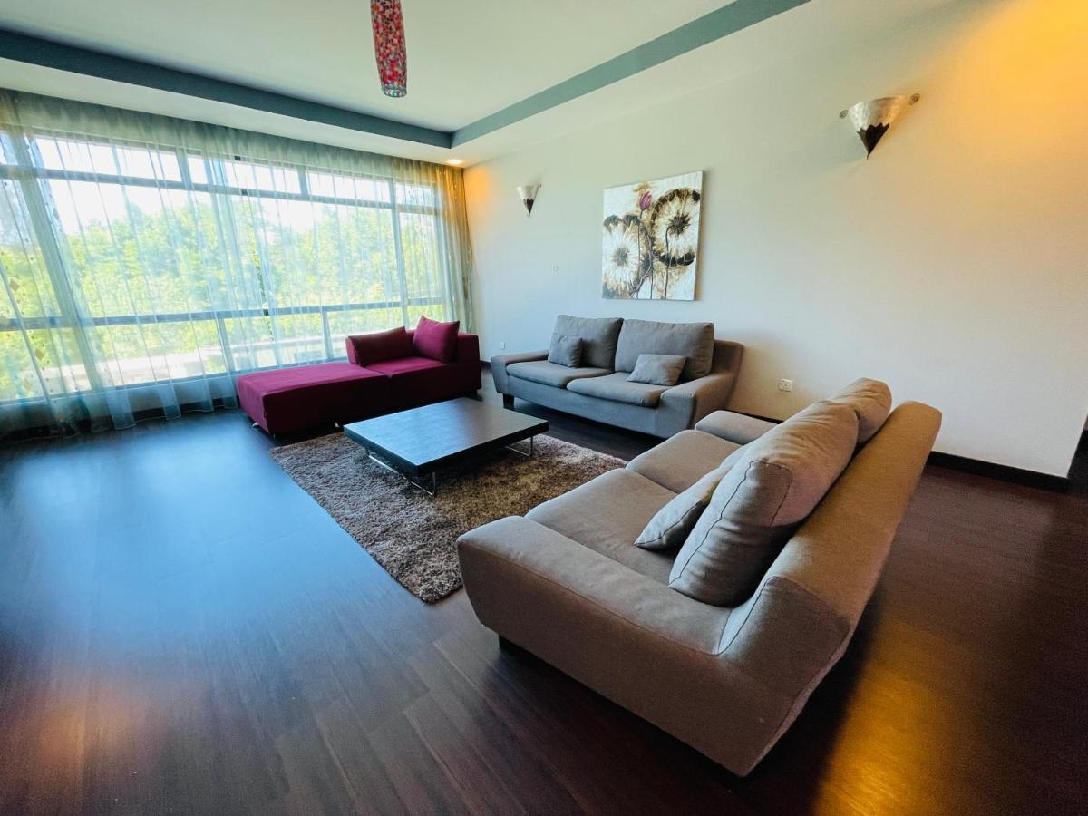 Aa Residen Luxury Condo Homestay 18Mins Walk Tanjung Aru Beach & Golf Course, Not Beach Side Resort Κότα Κιναμπαλού Εξωτερικό φωτογραφία