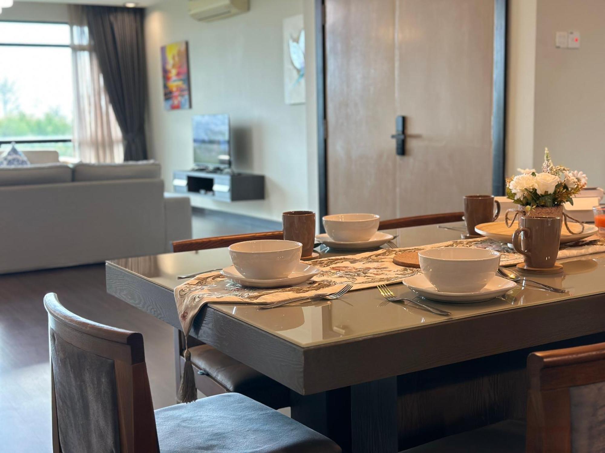 Aa Residen Luxury Condo Homestay 18Mins Walk Tanjung Aru Beach & Golf Course, Not Beach Side Resort Κότα Κιναμπαλού Εξωτερικό φωτογραφία