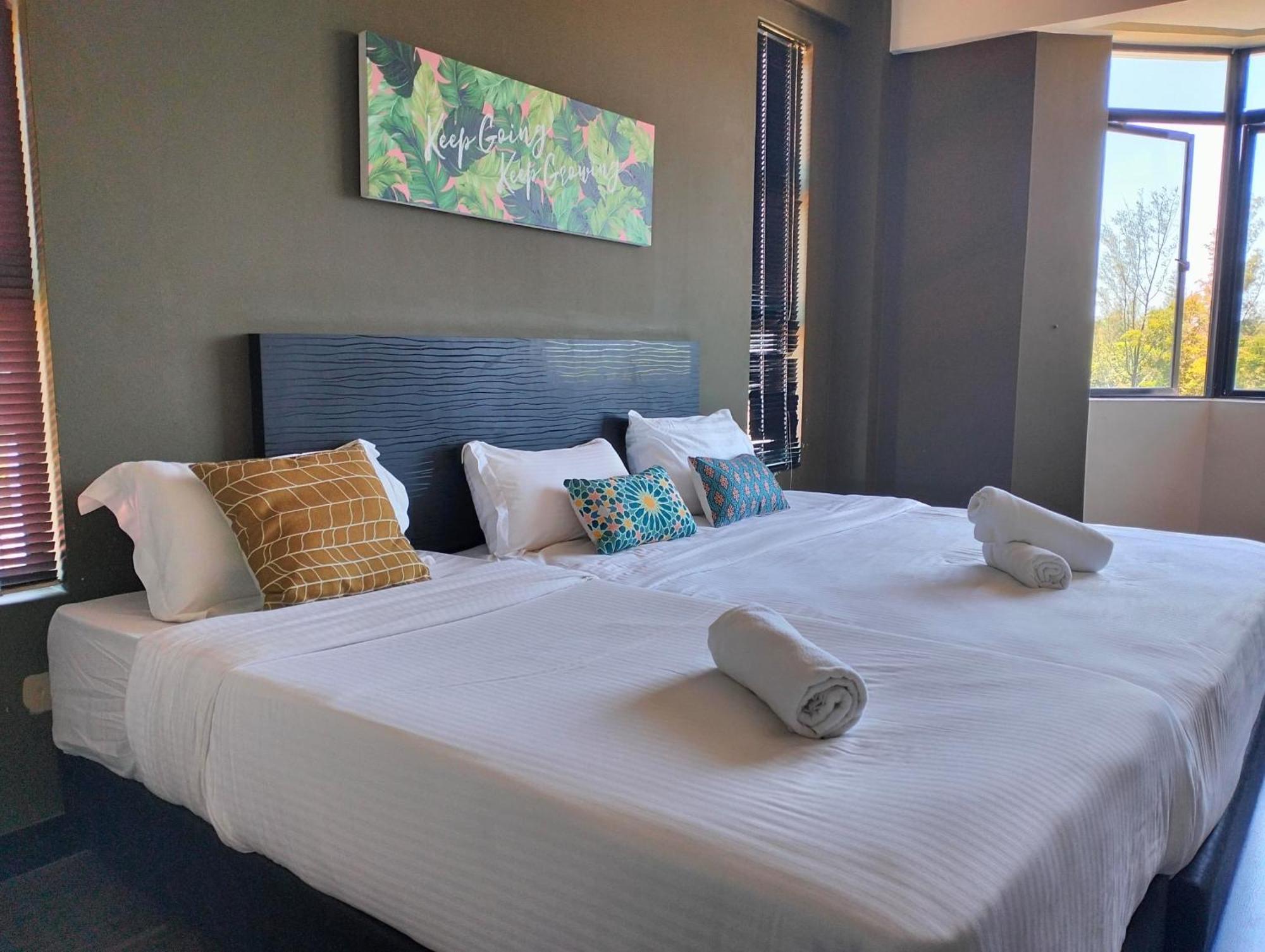 Aa Residen Luxury Condo Homestay 18Mins Walk Tanjung Aru Beach & Golf Course, Not Beach Side Resort Κότα Κιναμπαλού Εξωτερικό φωτογραφία